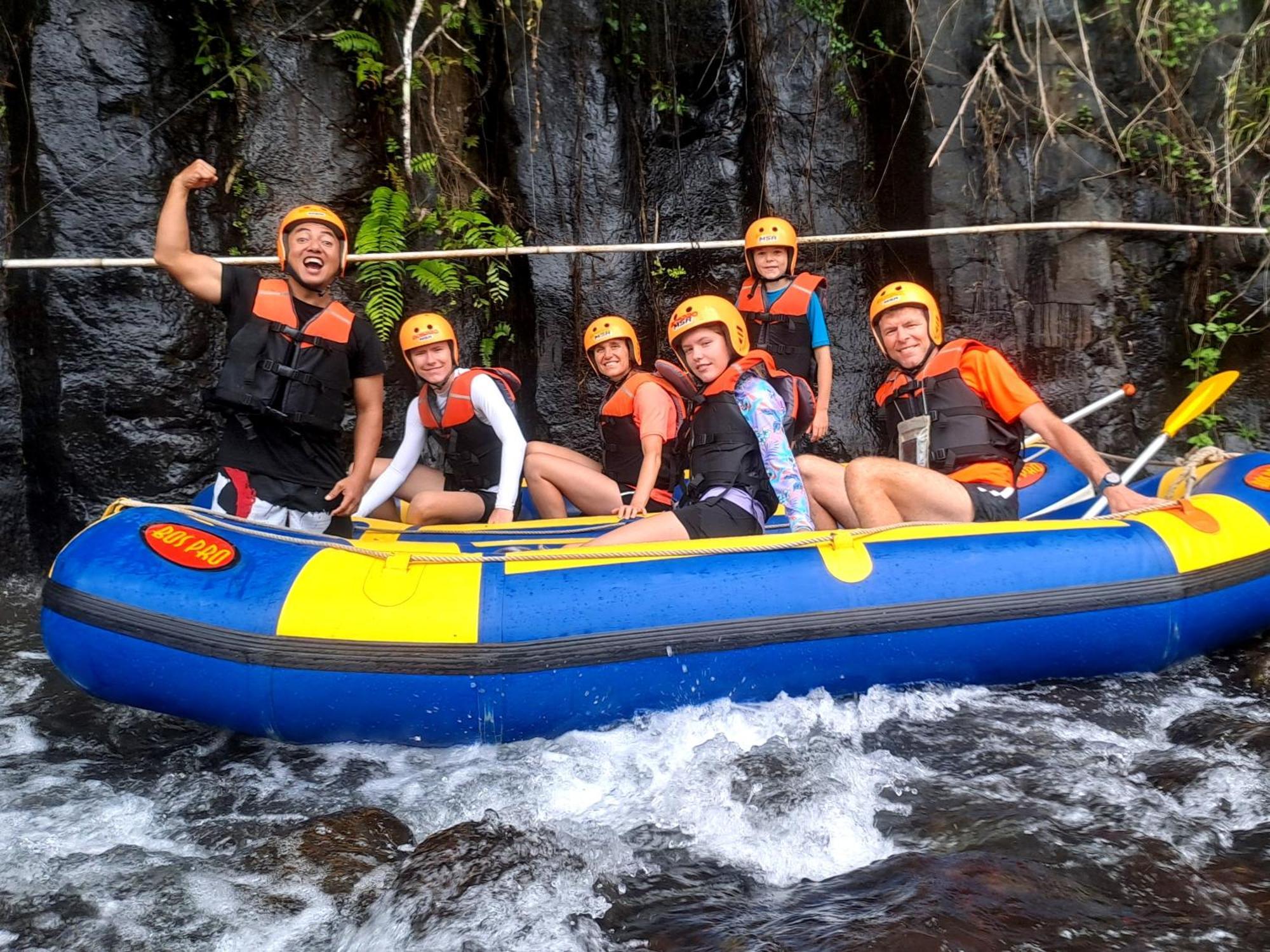 Ijen And Tour Homestay *